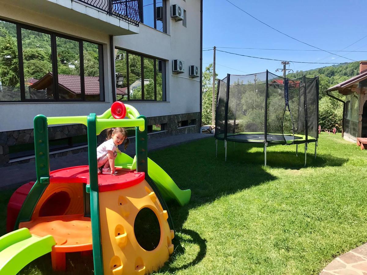 Pensiunea Royal Borşa المظهر الخارجي الصورة